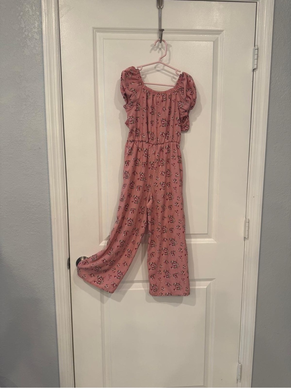 Blush Pink Floral Puff-Sleeve Wide-Leg Jumpsuit